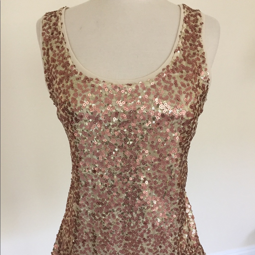 NWT Banana Republic gold sequin tank top